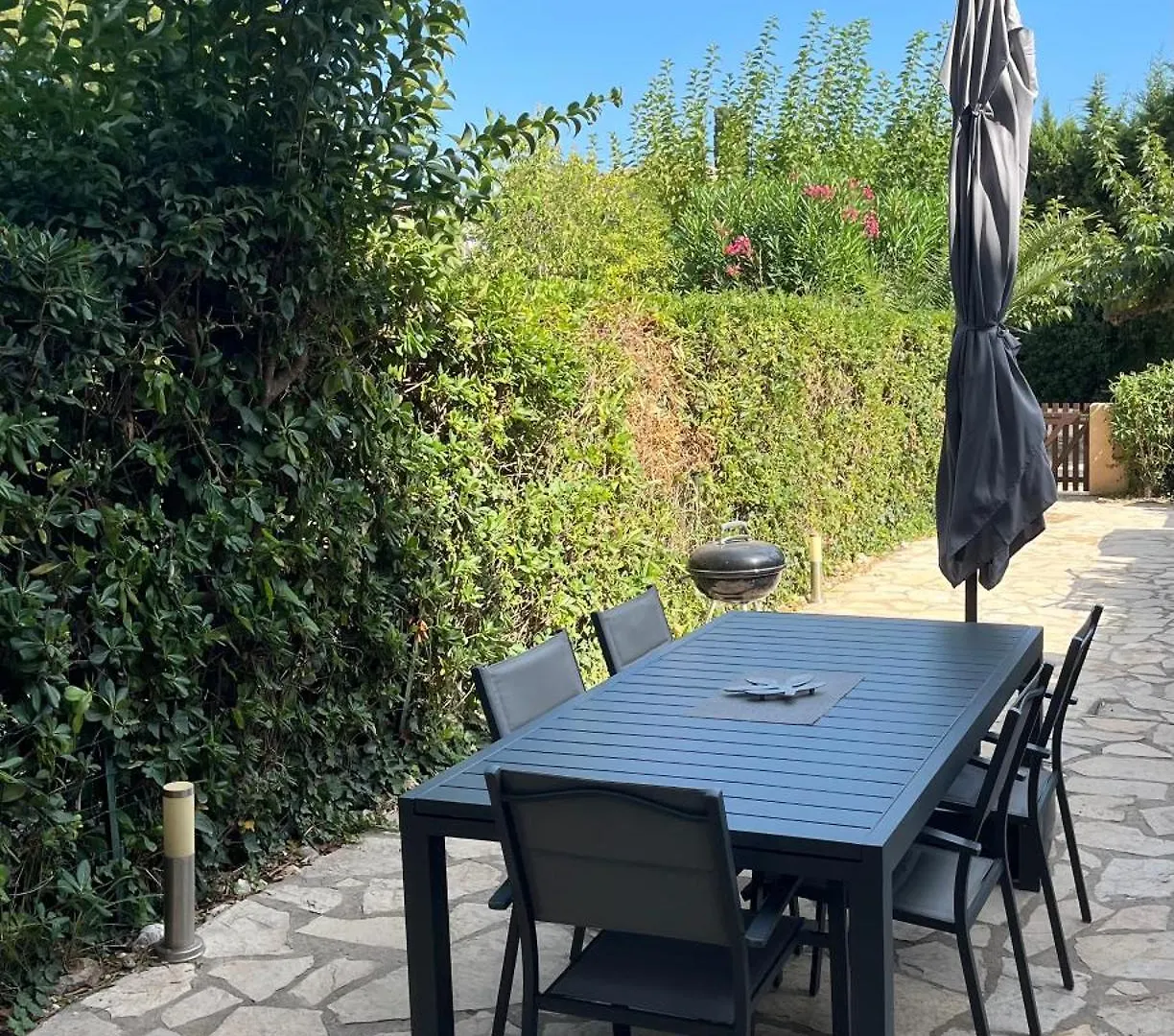 Apartment Calme Et Confort En Rez-De-Jardin La Londe-les-Maures